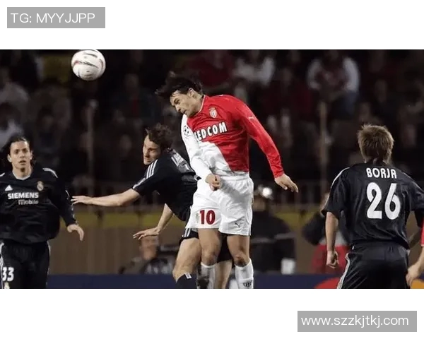 西班牙足球球星颜值与实力并存的绿茵场帅哥风采展示